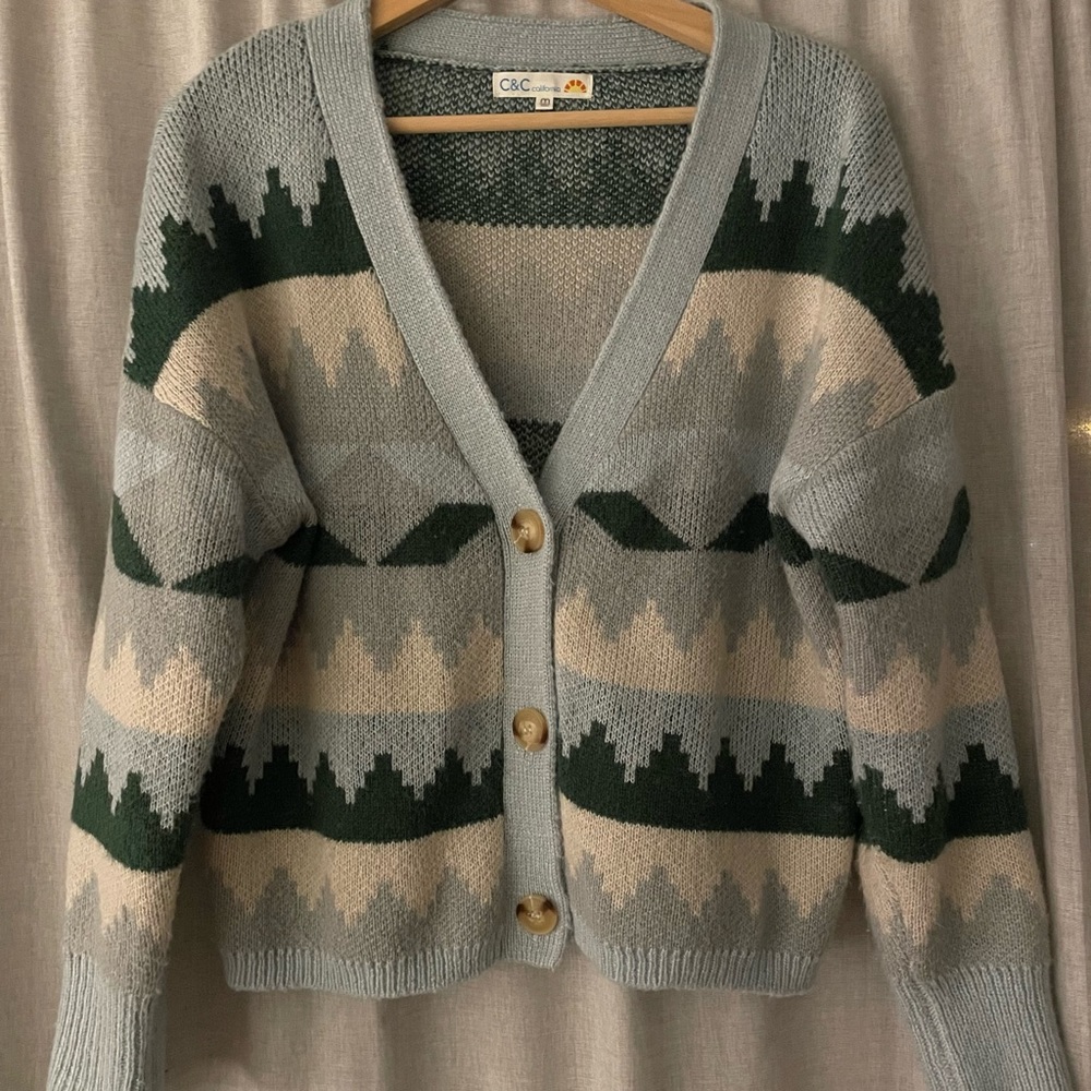 C&C California sweater cardigan size M